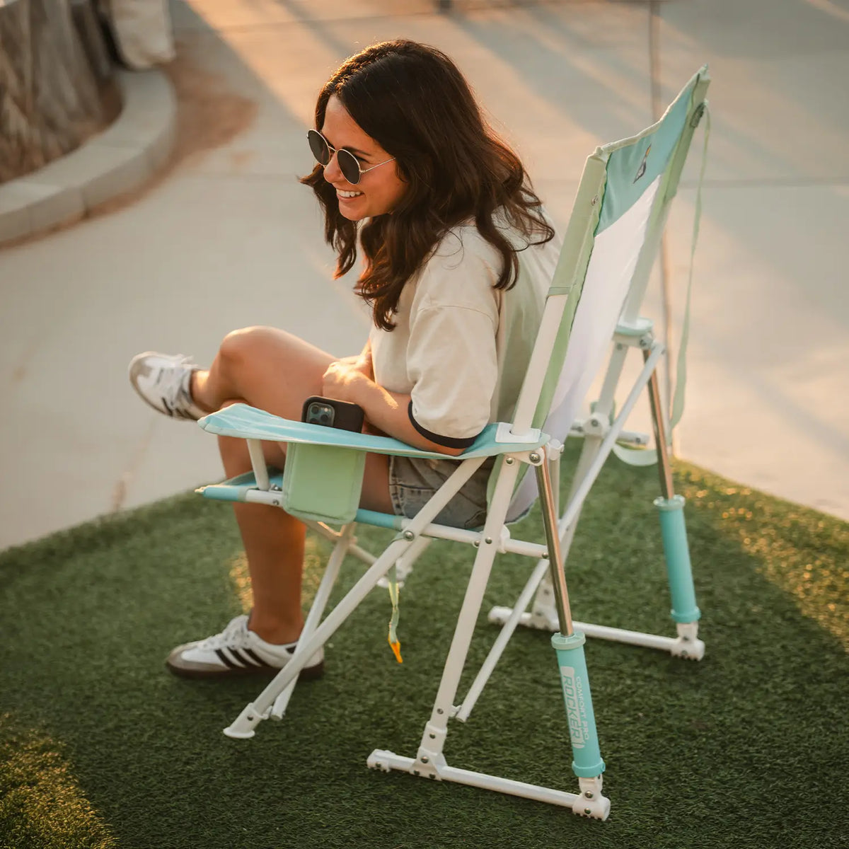 GCI Outdoor product detail: Comfort Pro Rocker™ B1 — Comfort Pro Rocker™