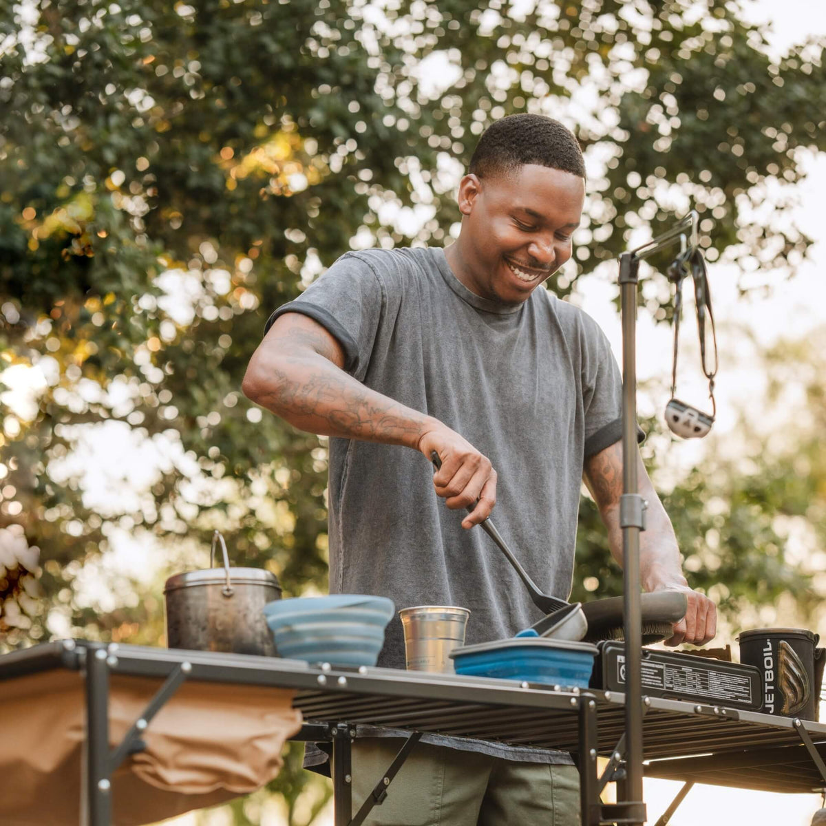 GCI Outdoor product image: Master Cook Station™ R0 — Master Cook Station™